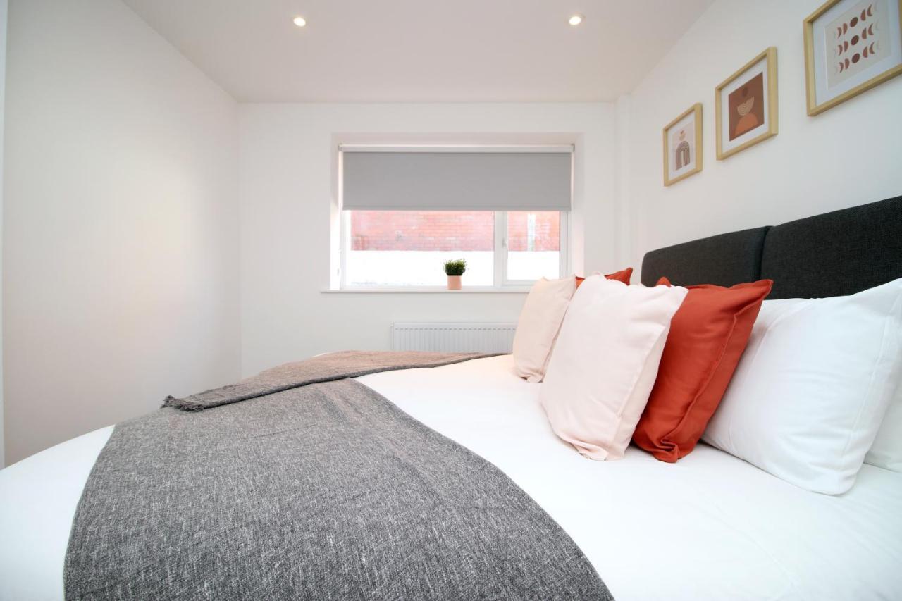 No 49 City Apartments, Perfect For Business And Leisure Stays, 10 Min Drive Into City Centre, Easy Access To Local Transport, 1Br And 2Br Available, Free Parking Cardiff Kültér fotó