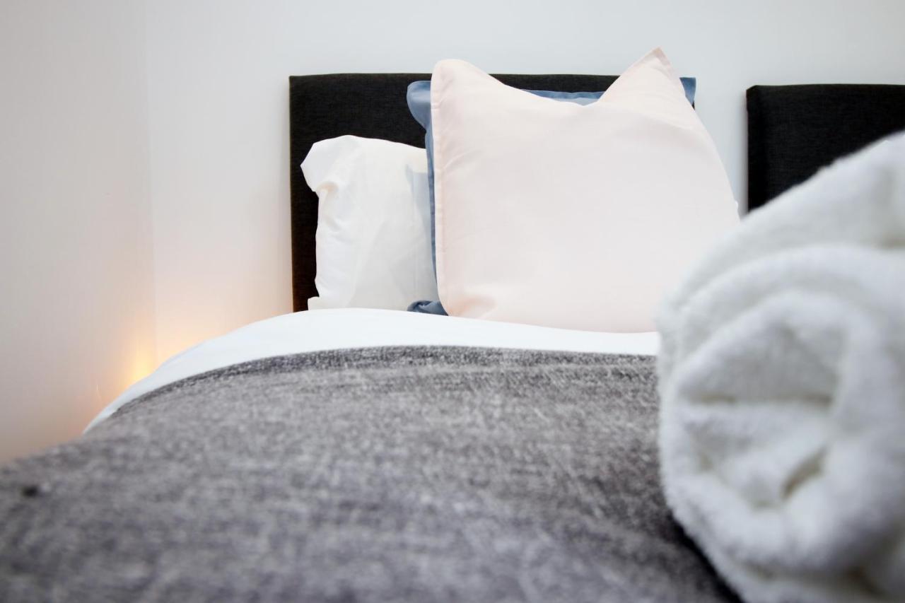 No 49 City Apartments, Perfect For Business And Leisure Stays, 10 Min Drive Into City Centre, Easy Access To Local Transport, 1Br And 2Br Available, Free Parking Cardiff Kültér fotó