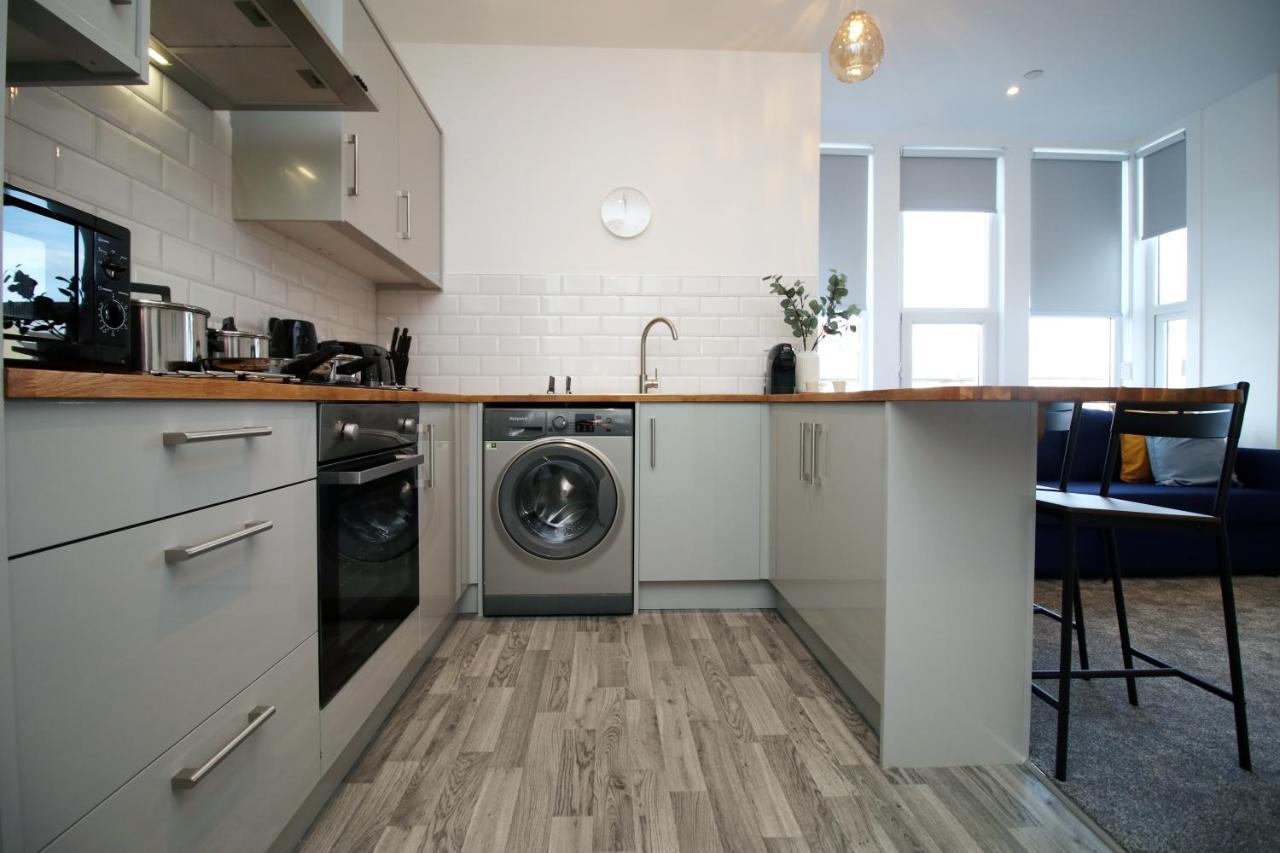 No 49 City Apartments, Perfect For Business And Leisure Stays, 10 Min Drive Into City Centre, Easy Access To Local Transport, 1Br And 2Br Available, Free Parking Cardiff Kültér fotó
