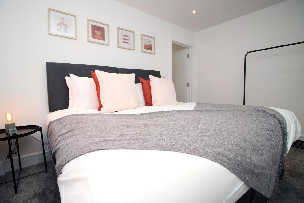 No 49 City Apartments, Perfect For Business And Leisure Stays, 10 Min Drive Into City Centre, Easy Access To Local Transport, 1Br And 2Br Available, Free Parking Cardiff Kültér fotó
