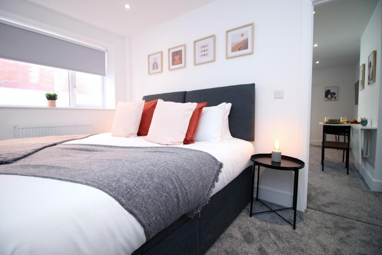 No 49 City Apartments, Perfect For Business And Leisure Stays, 10 Min Drive Into City Centre, Easy Access To Local Transport, 1Br And 2Br Available, Free Parking Cardiff Kültér fotó