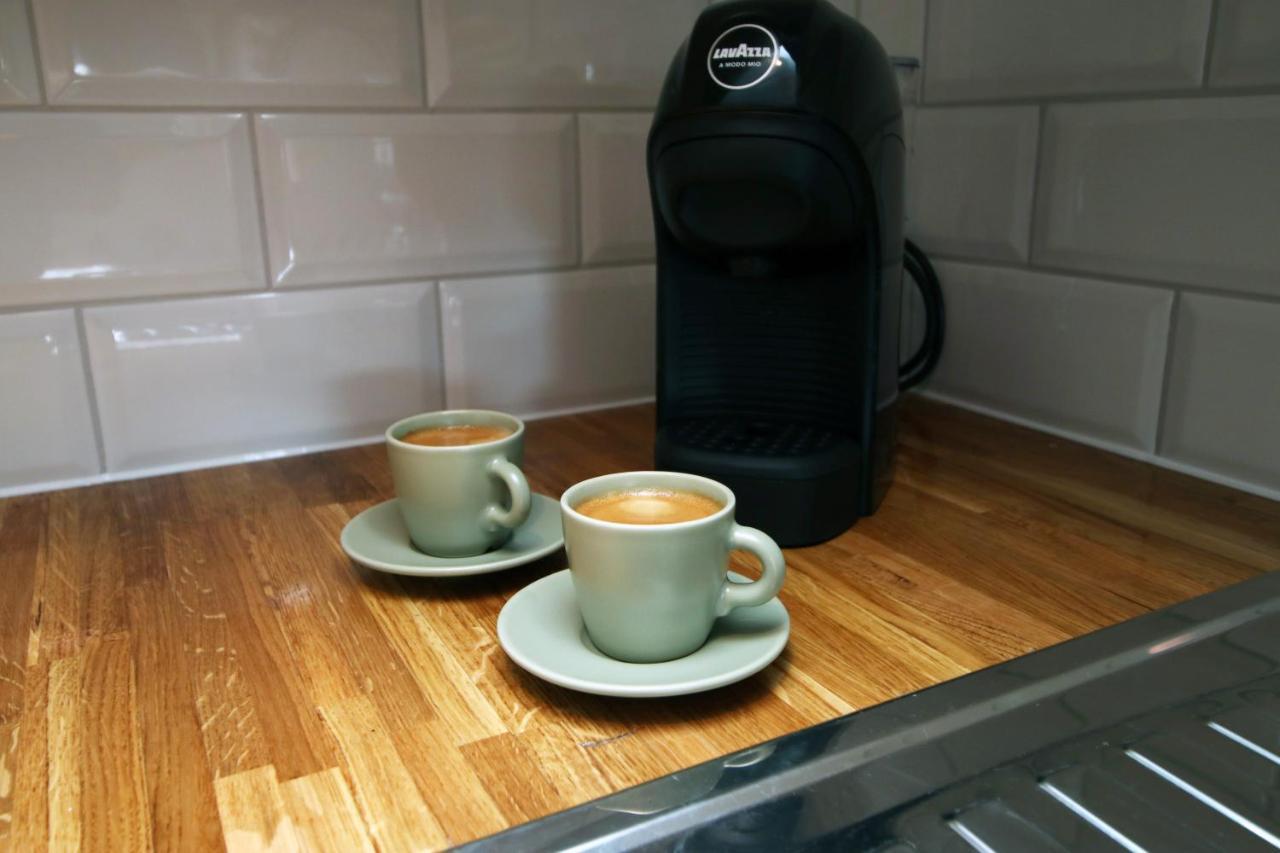 No 49 City Apartments, Perfect For Business And Leisure Stays, 10 Min Drive Into City Centre, Easy Access To Local Transport, 1Br And 2Br Available, Free Parking Cardiff Kültér fotó