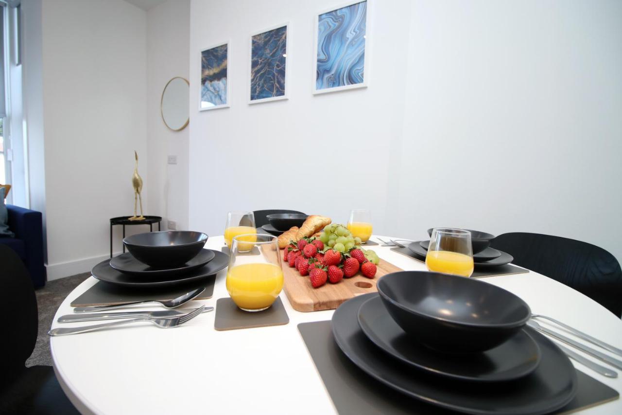 No 49 City Apartments, Perfect For Business And Leisure Stays, 10 Min Drive Into City Centre, Easy Access To Local Transport, 1Br And 2Br Available, Free Parking Cardiff Kültér fotó
